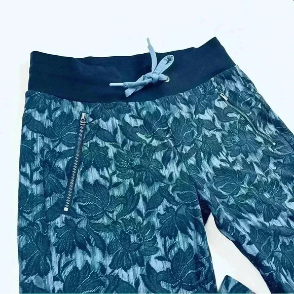 Athleta Trekke North Blue Floral Drawstring Mid-Rise Full Length Jogger Size 4 - Picture 5 of 15